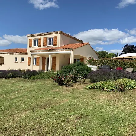 Hébergement de vacances Les Graves Saint-Pierre-Lafeuille
